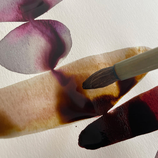 ハシモトヒロコさんが描いた、抽象風景画の新作をご紹介します。